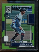 2022 Donruss Optic Byron Buxton Lime Green Prizm Minnesota Twins #121