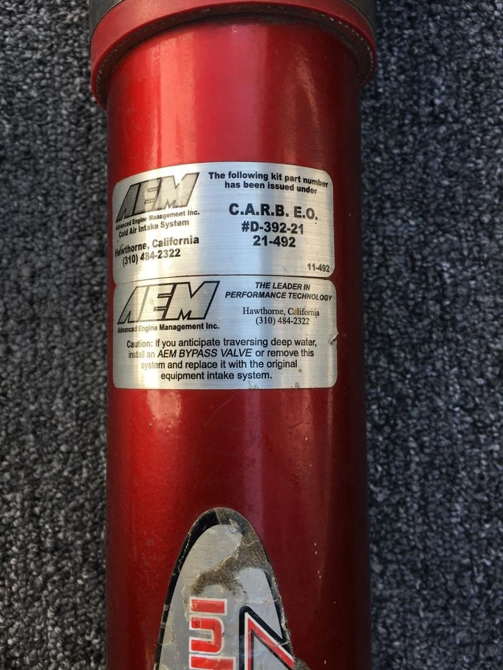 Toma de aire frío AEM Volkswagen Golf/Jetta MK4 2,0 L (1999-2005) Foto 3 de 4
