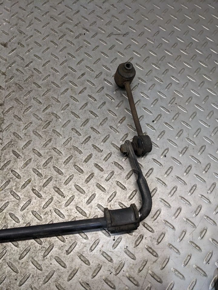 Barra estabilizadora traseira compatível com 98-05 LEXUS GS300 1176547 - Imagem 3 de 4