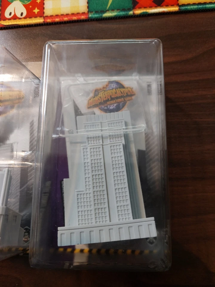Monsterpocalypse Edificios Minijuego X2 Complejo Industrial Downtown Highrise Foto 3 de 4