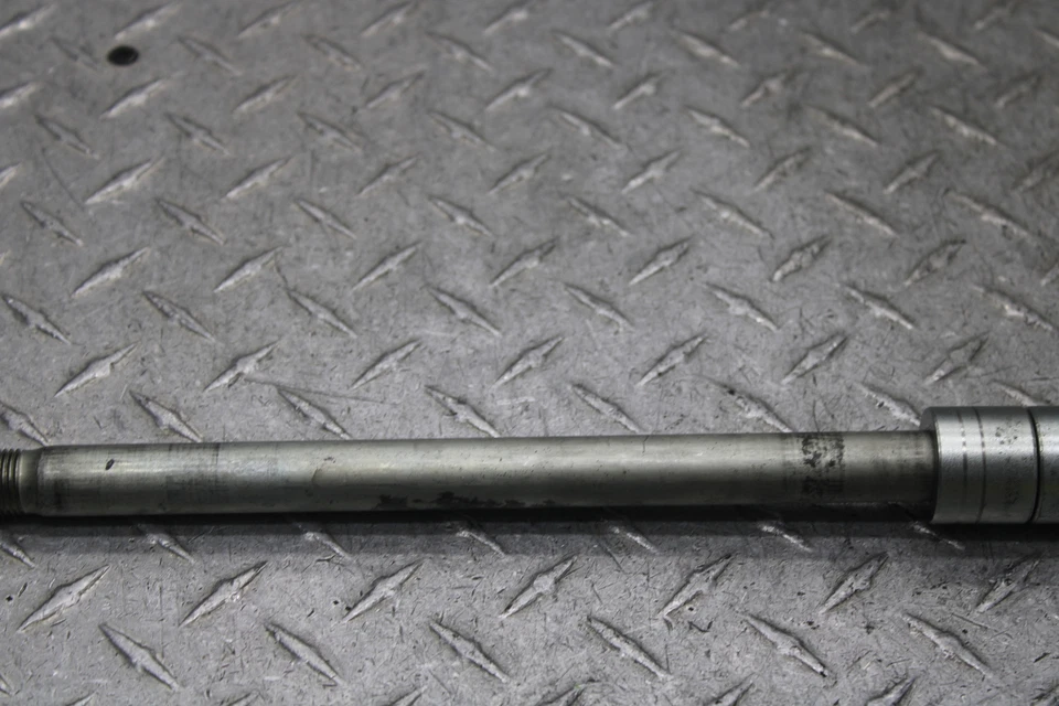 2005 YAMAHA V STAR 1100 XVS1100AW CLASSIC FRONT WHEEL AXLE 5KS-25181-00-00 - Image 3 of 4