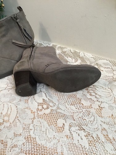 Old Navy - Ankle Boots - Womens - Size 6- Stacked Heels - Olive / Gray- 23077 - Bild 4 von 8
