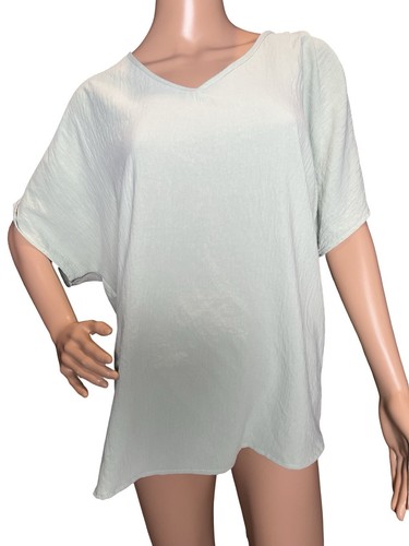 Blusa Top Manga Corta Cuello en V Talla Grande Como Nueva - Imagen 4 de 10