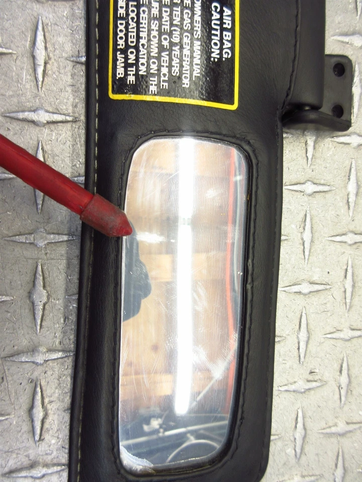 Ferrari 355 F355 Spider Motronic 1995 2,7 paso derecho parasol visera 64507600 Foto 2 de 4