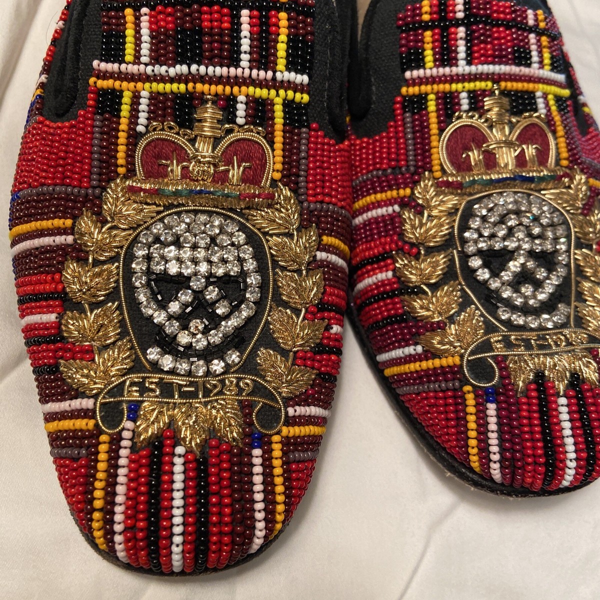 DONALD J PLINER Size 7M Multi-Color Beaded Skull Royal Crest  display picture 2