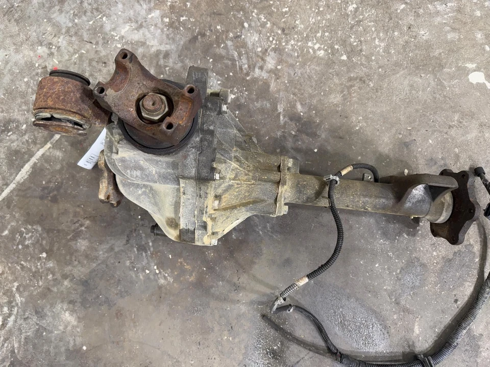 Chevrolet Tahoe 2007-2013 5,3 L eje diferencial delantero portador 3,42 OEM Foto 3 de 4