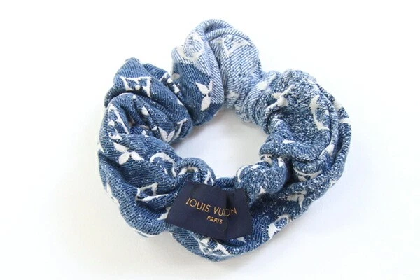 Louis Vuitton Scrunchie M77439 Azul 100% Algodón Usado Accesorio para el Cabello Clip para el Cabello Foto 2 de 4