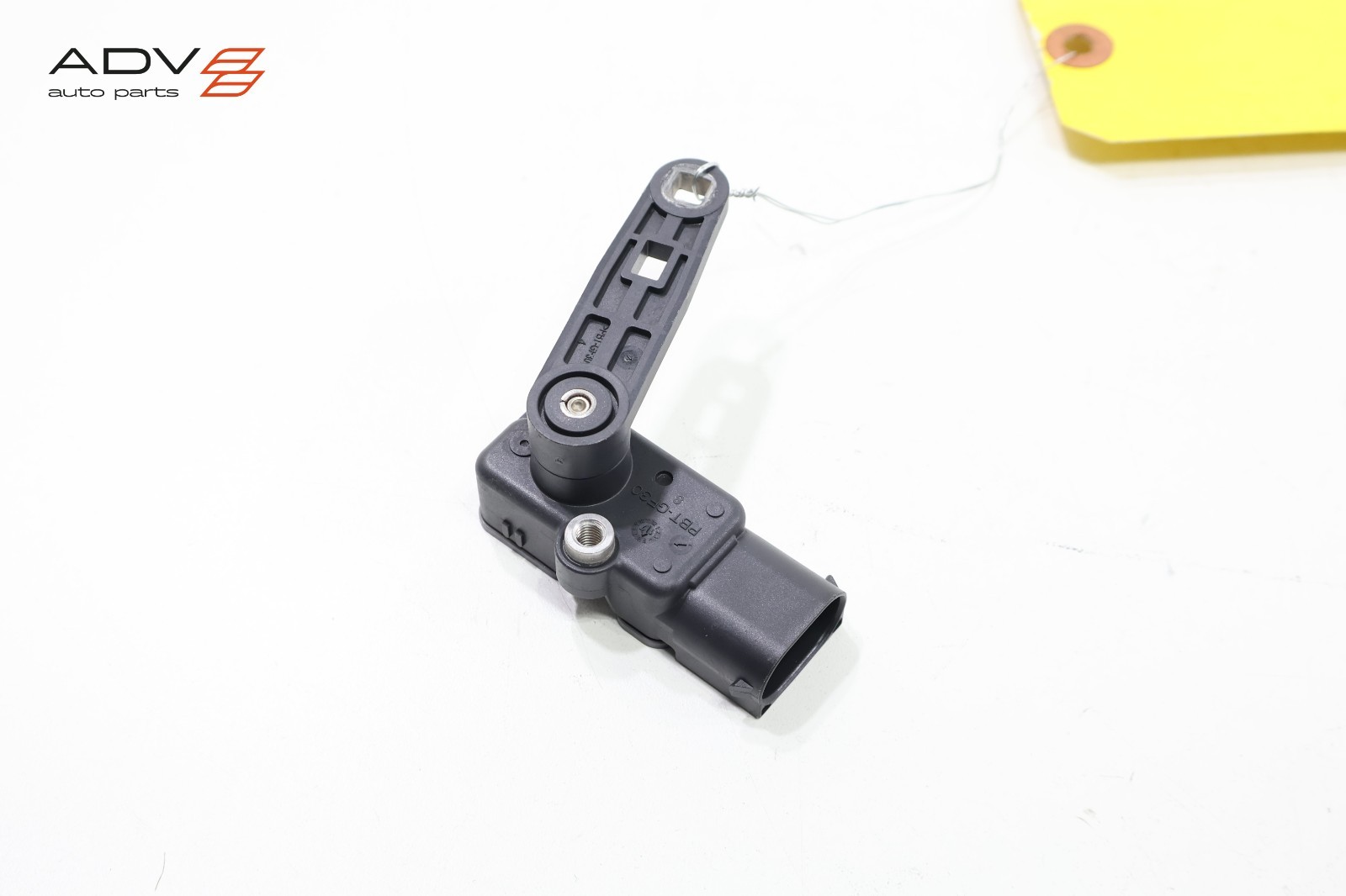 2014 - 2020 BMW i8 I12 FRONT LEFT SIDE HEADLIGHT RIDE HEIGHT LEVEL SENSOR OEM