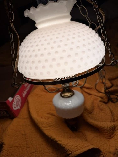 SWAG  Hanging Light Lamp Hobnail Milk Glass  Shade GWTW Vintage