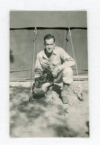 #  25 OLD WW2 MILITARY PHOTO ARMY PHOTOGRAPHER NEW CALEDONIA  SNAPSHOT