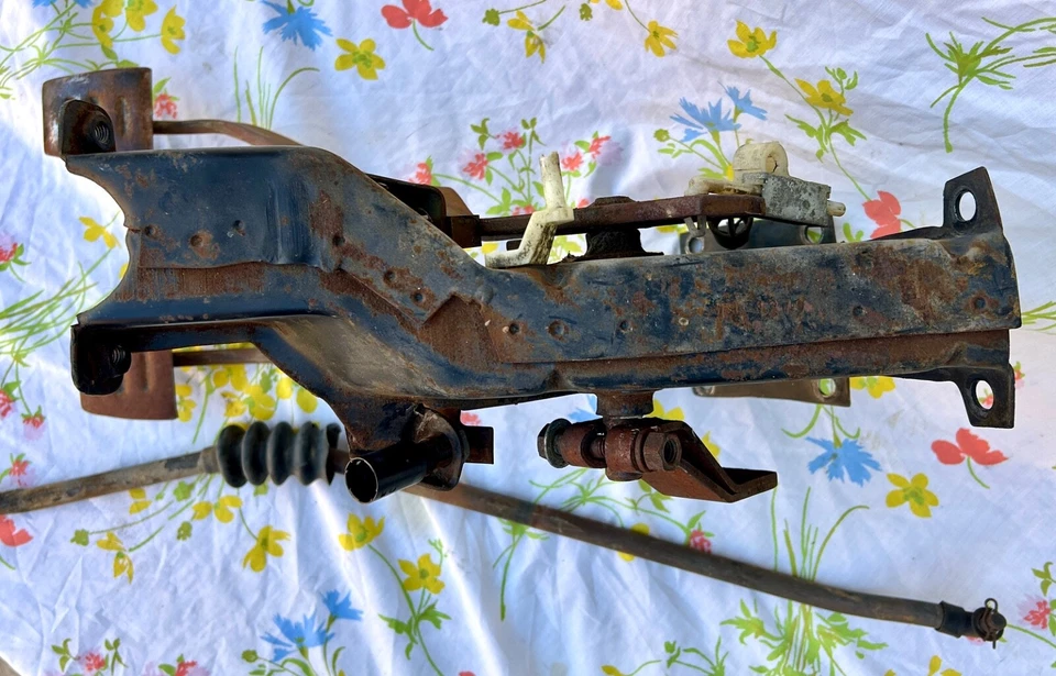 1978-1981 CHEVY/GMC ФУРГОН РУЧНОЙ ТРАНСМИССИИ СЦЕПЛЕНИЕ И ПЕДАЛЬ ТОРМОЗА В СБОРЕ С СОЕДИНЕНИЕМ - Изображение 3 из 4