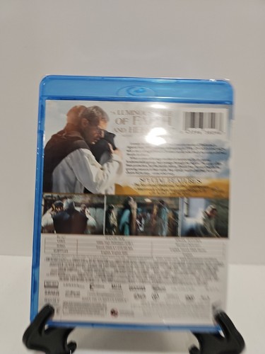 Of Gods and Men (Blu-ray, 2010) - Picture 6 of 9