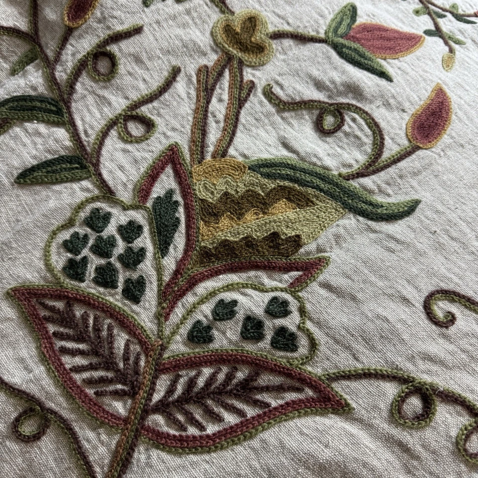 Williams Sonoma Full/Queen Duvet Cover Shams Floral Embroidered Crewel Linen - Image 2 of 4