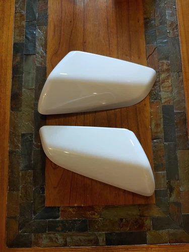 Chevy Equinox, GMC Terrain Summit White Mirror Covers 2018-2023 OEM Used
