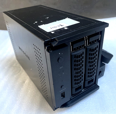 Netgear ReadyNAS Duo RND2000 v2 2-Bay 2x2TB Desktop NAS ohne HDD mit Netzteil