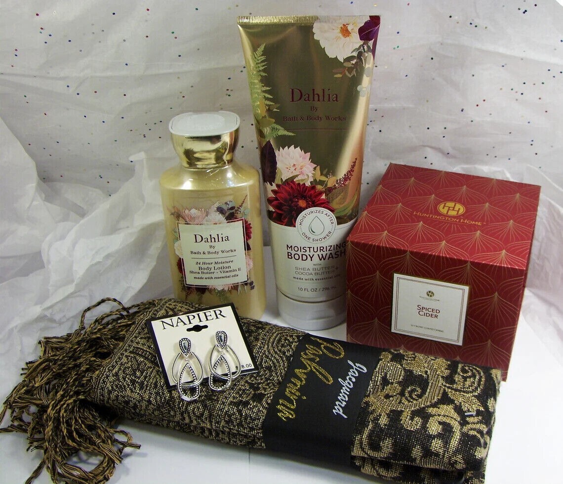 Bath and Body Works Dahlia Gift SetPashmina ScarfCandleSilver Napier