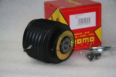 Momo Lenkradnabe für Toyota Celica T16, T16F Lenkrad Nabe steering wheel hub moz