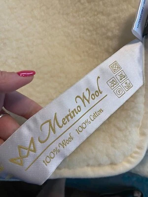 NATÜRLICHE AUSTRALISCHE MERINO PURE Wollauflage UNTERDECKE ABDECKUNG Matratzenauflage - Bild 1 von 4