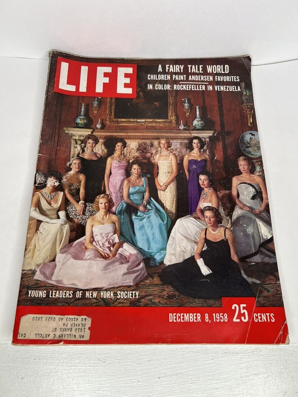 LIFE MAGAZINE DECEMBER 8 1958 YOUNG WOMEN LEADERS OF NY SOCIETY