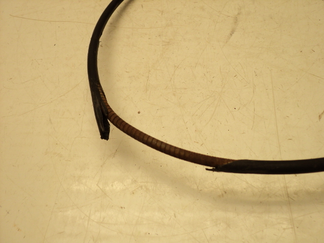 quad  ケーブル fit=scale-down,w=1200