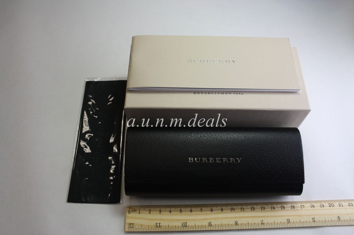Burberry sunglasses with case and cleaning cloth Burberry men main image 2