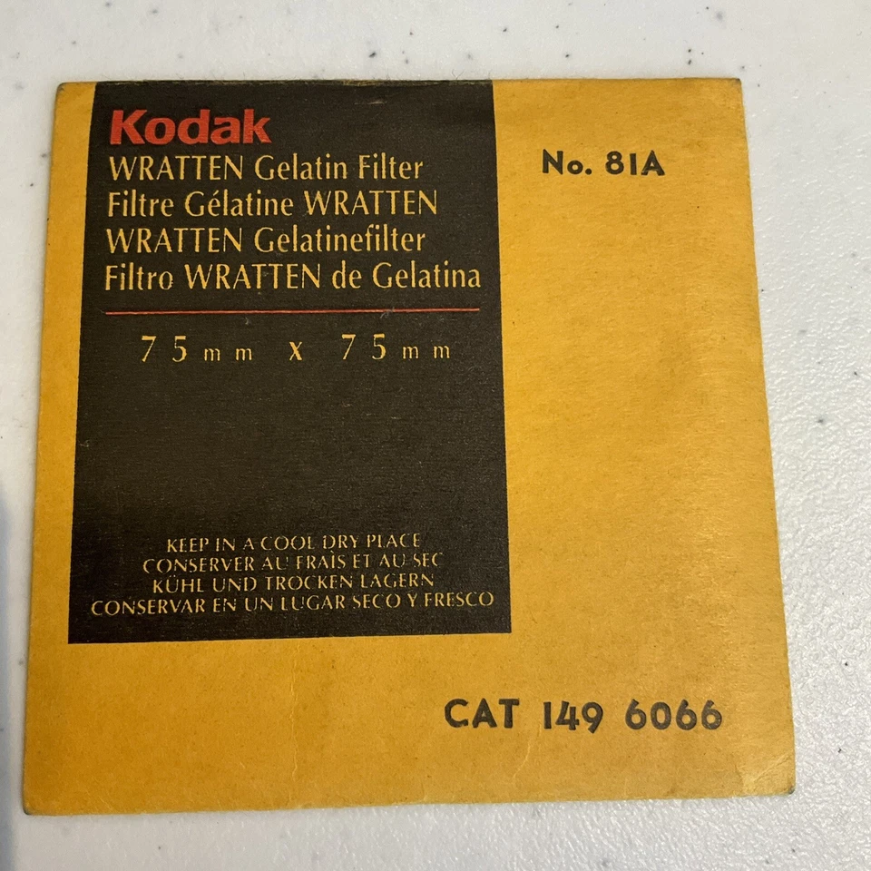 Kodak Wratten 81A Gelatin Filter 149 6066  75x75mm 1993 Sealed New - Image 2 of 4