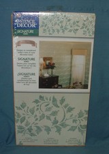 PLAID STENCIL DECOR SIGNATURE SERIES - NEW - MODEL 26684