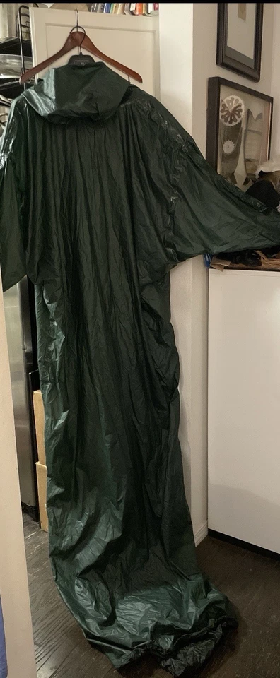 Hilleberg Bivanorak /Grn – Ultralight Survival Bivy/Poncho Shelter w/ Stuff Sack - Image 2 of 4