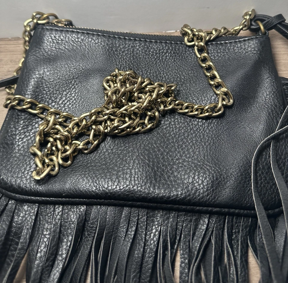 Carlos Santana Crossbody or Clutch Bag Fringe Black Vegan Purse Chain Strap EUC - Image 3 of 4