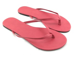 charlotte russe flip flops