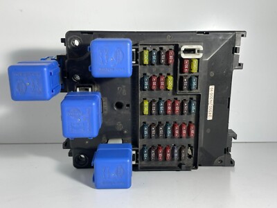 1999 NISSAN ALMERA FUSE BOX A851