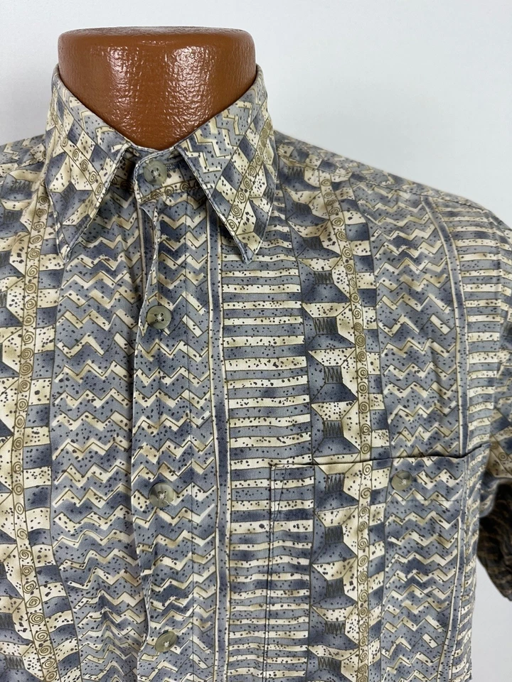 Camisa De Colección Pierre Cardin Hombres S Manga Corta Geométrica Hawaiana Informal Algodón Foto 2 de 4