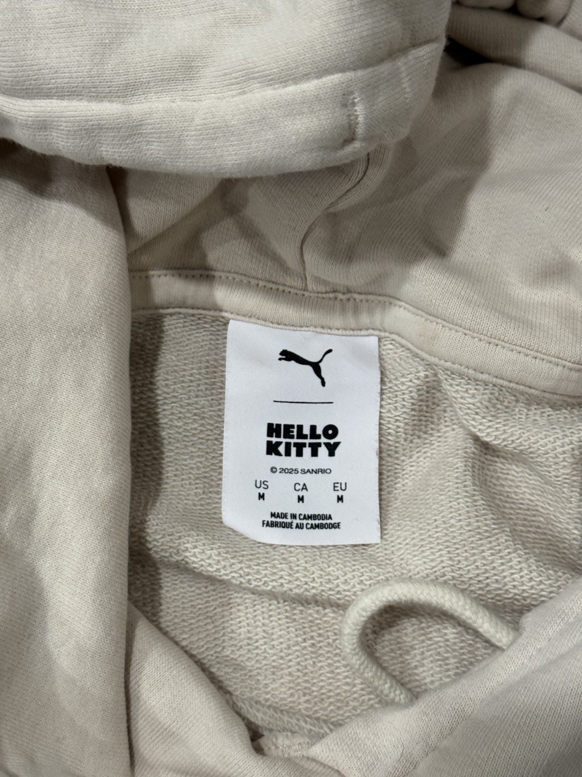Puma Hello Kitty Hoodie Womens Medium Sanrio Graphic Pullover Sweatshirt Beige image 6
