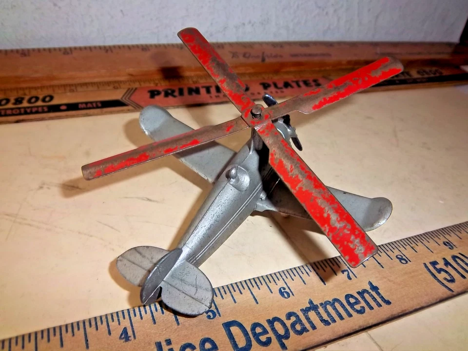 Vintage 1930's Tootsietoy Gyrocopter Airplane - Image 2 of 3