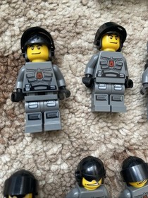 Lego Space Police 3 Officer Lot Of 8