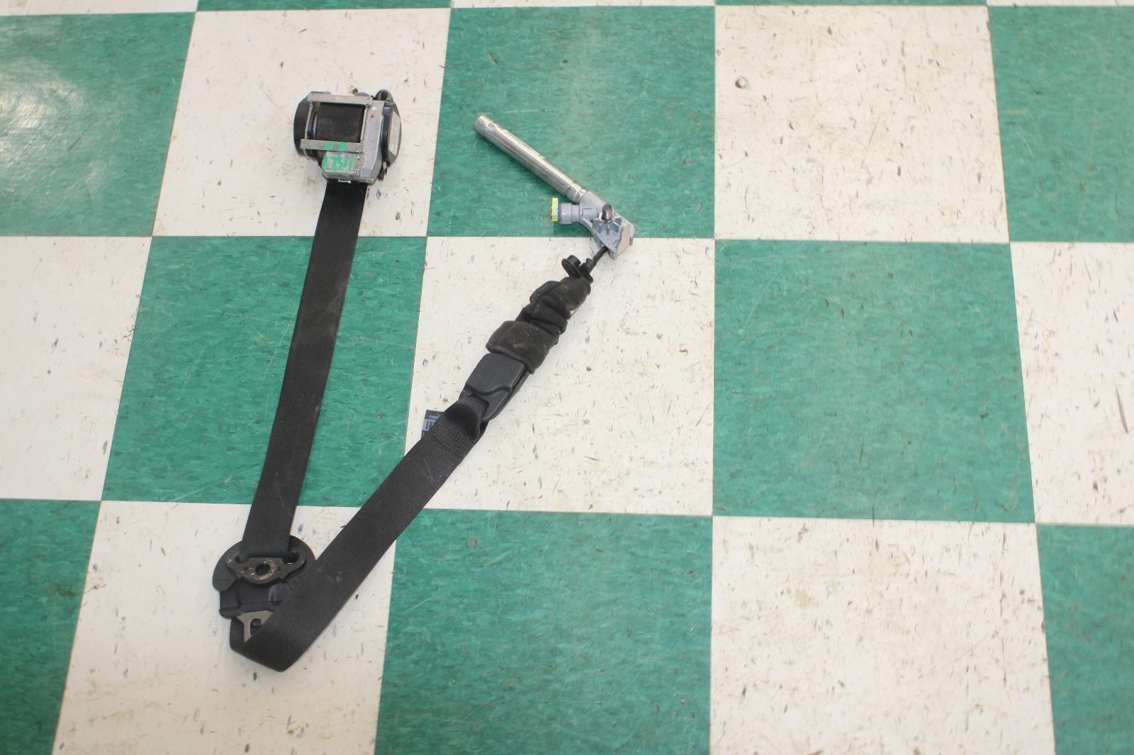 14-20 MASERATI GHIBLI RH RF Passenger Right Side Front Seat Belt Retractor OEM