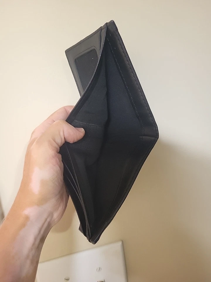 Cartera para hombre, plegable, gris, negra, Steve Harvey, cuero, pequeña, compacta, bolsillo Foto 4 de 4