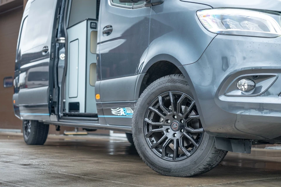 Mercedes Sprinter 2025 New Model AB Autocruiser Race Motorhome with Electric Bed - Image 4 of 4