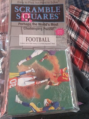 B.Dazzle 1995  FOOTBALL  Scramble Squares 9 Tile Puzzle MATCHING BRAINTEASER New