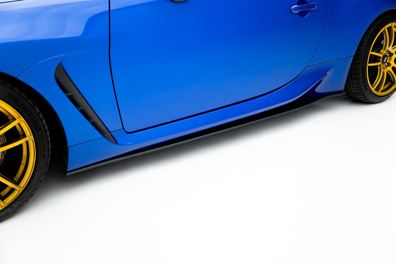 Rajouts bas de caisse Street Pro V.1 pour optimiser l'aérodynamisme BRZ Mk2