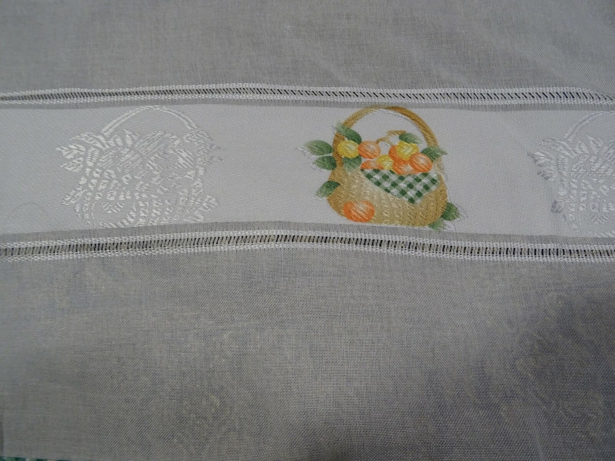 Tissu Vichy vert moyens VCM03 - Tissu Paris, Vente de tissus au mètre