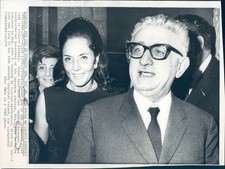 1968 Photo First Lady Vittoria Leone Giovanni Beautiful Women Italy Royalty