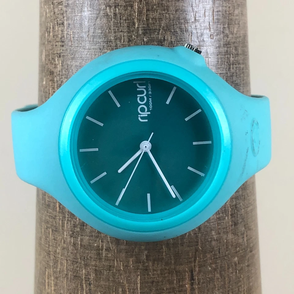 Reloj Rip Curl Aurora Surf Mujer A2696G Banda Silicona Azul Cuarzo 31mm 6 1/2" Foto 2 de 4