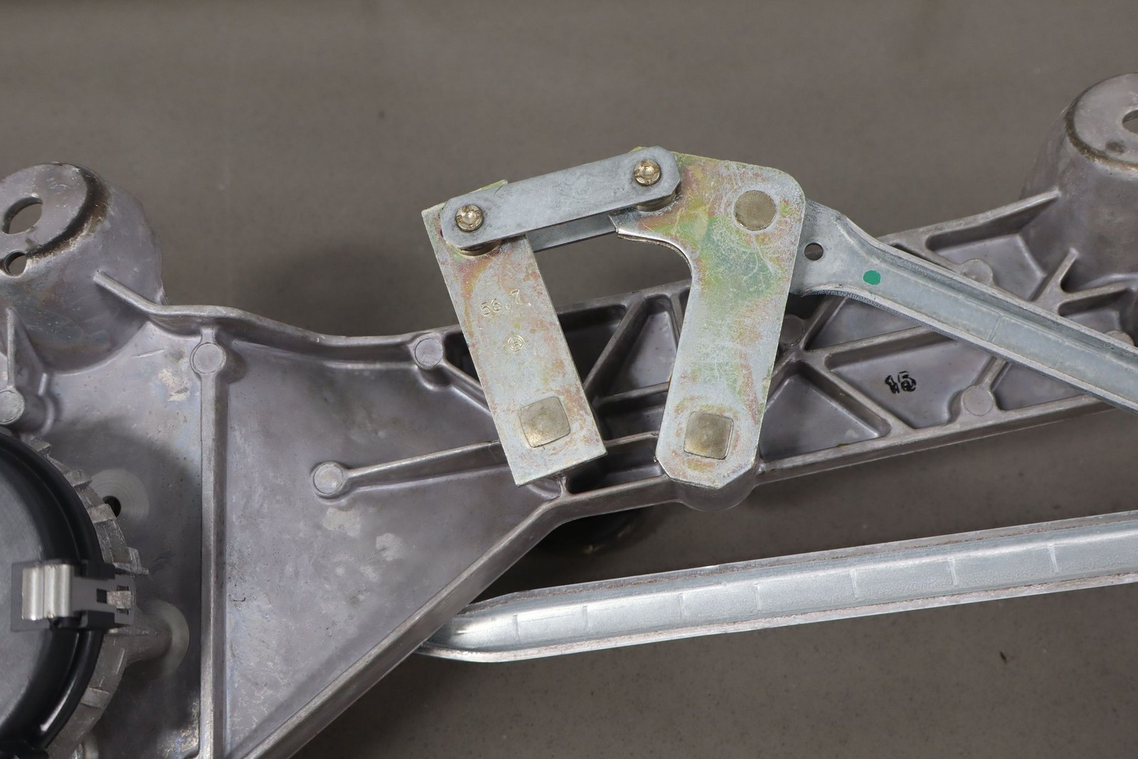 Maybach 57 2007 Wiper linkages Set