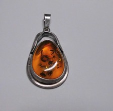Bernstein Anhänger mit Silber 925 Fassung aus Danzig