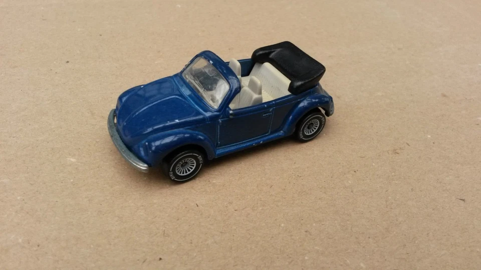 Siku 1077 – VW 1303 LS (Käfer) Cabrio, blau