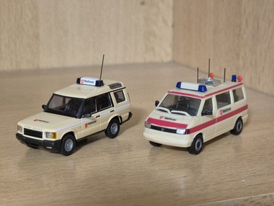 2x Malteser Herpa VW T4 Bus Busch Land Rover KDOW 1:87 gebraucht