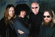 Brian Downey`s ALIVE AND DANGEROUS "Thin Lizzy" Autogramme signed 20x30 cm Bild