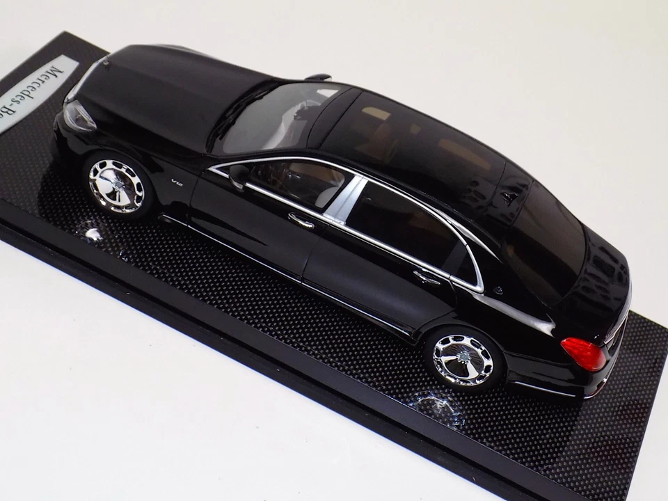 1/18 GT Spirit Mercedes Benz Maybach S600 en negro GT162 fibra de carbono AB141 Foto 4 de 4