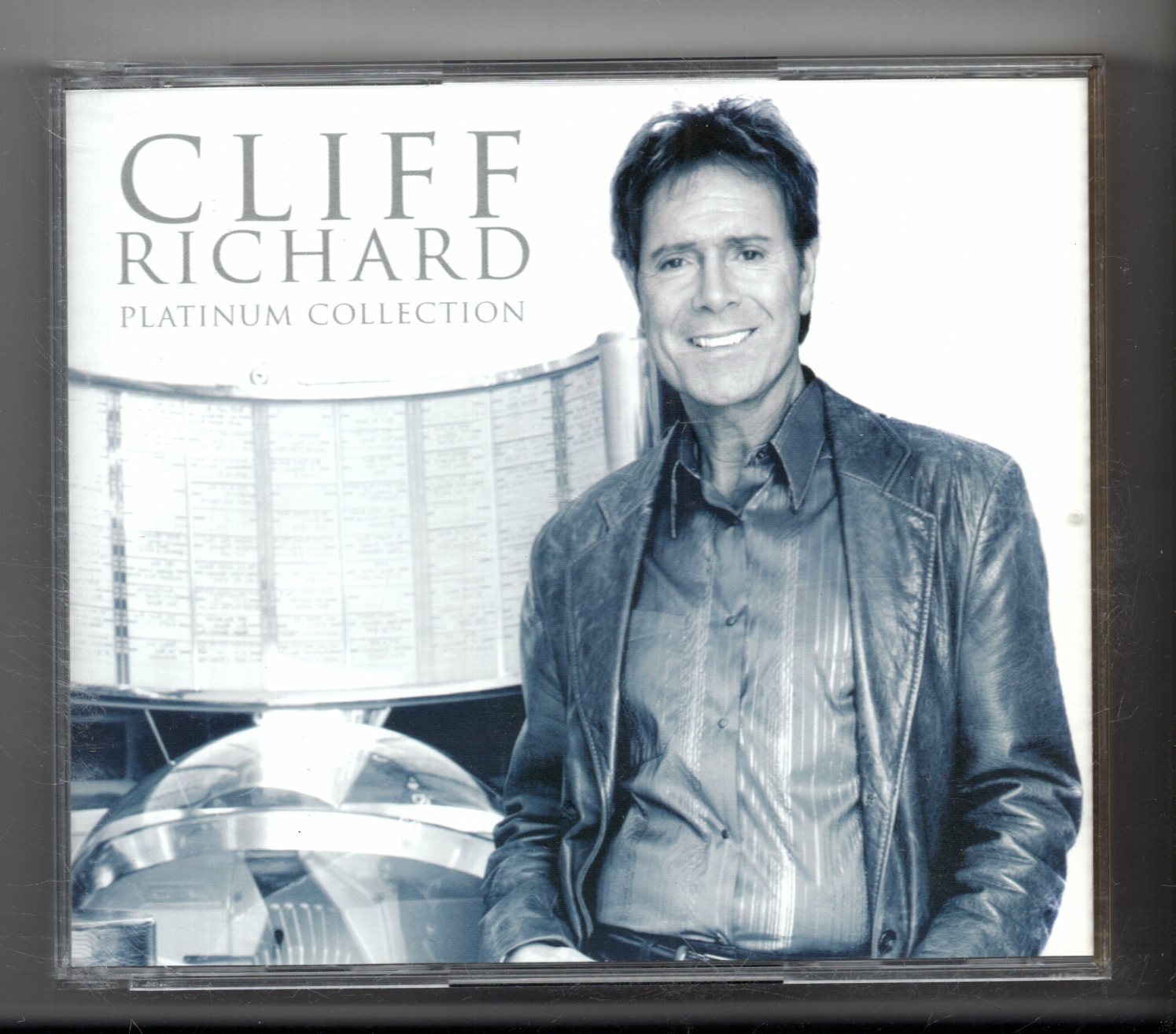 (KH739) Cliff Richard, Platinum Collection - 2005 CD Set